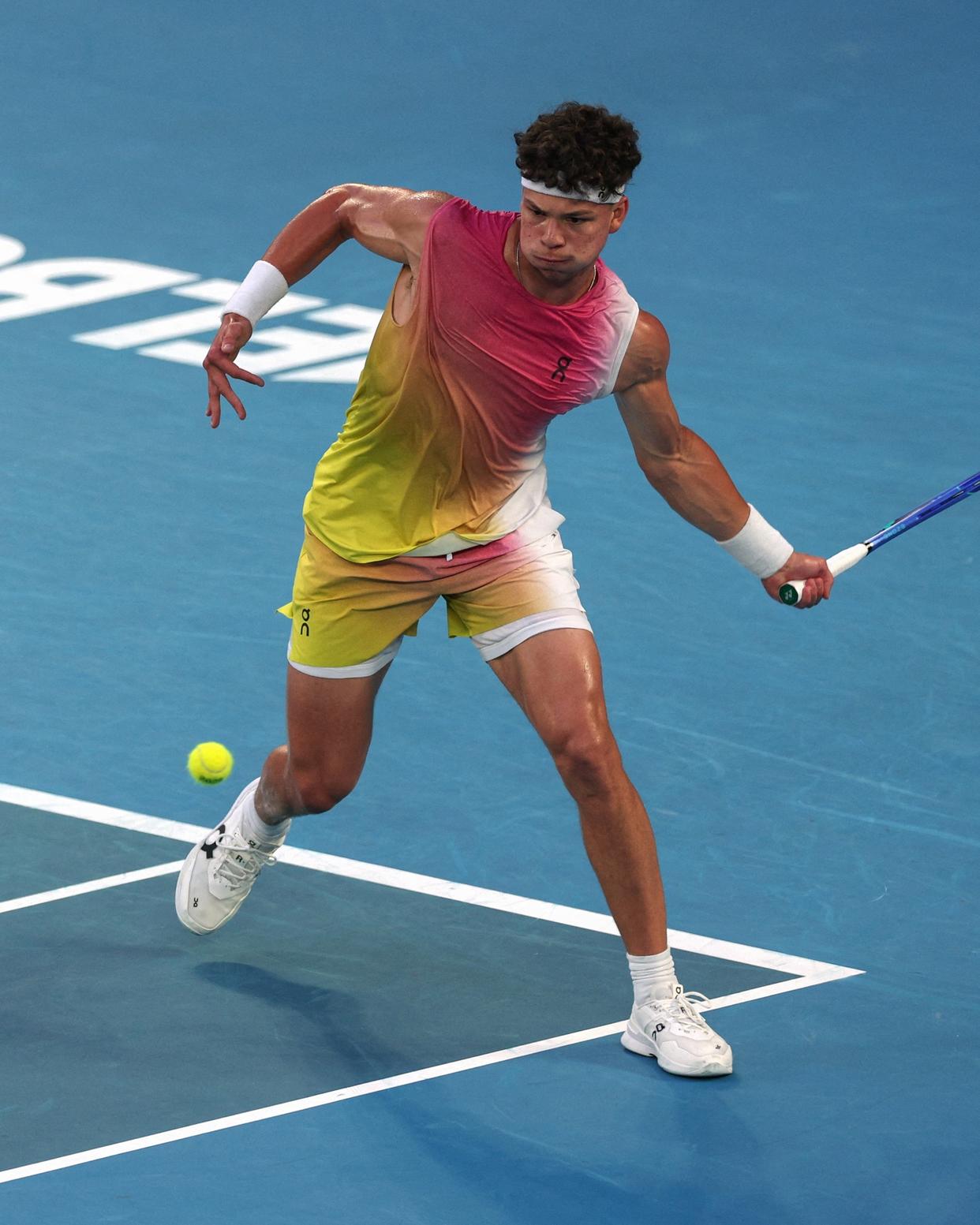 ATP总决赛力克戴维斯杯，辛纳惊艳四座的简单介绍