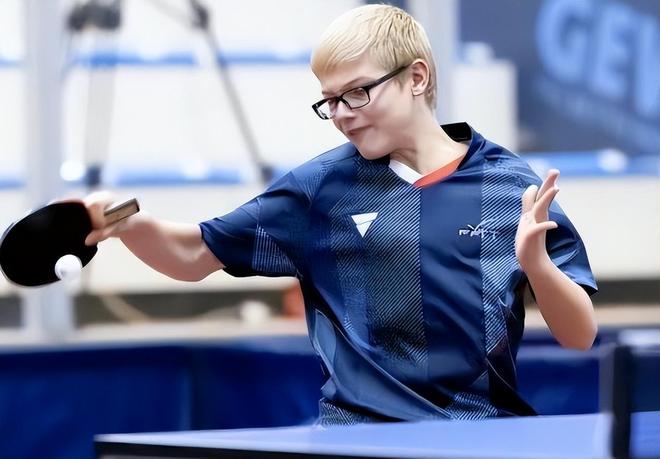 开云体育中国-法国队鏖战瑞典队，王皓统治全场